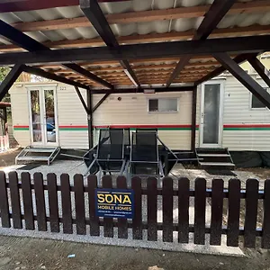 Sona Mobilhome Village de vacances
